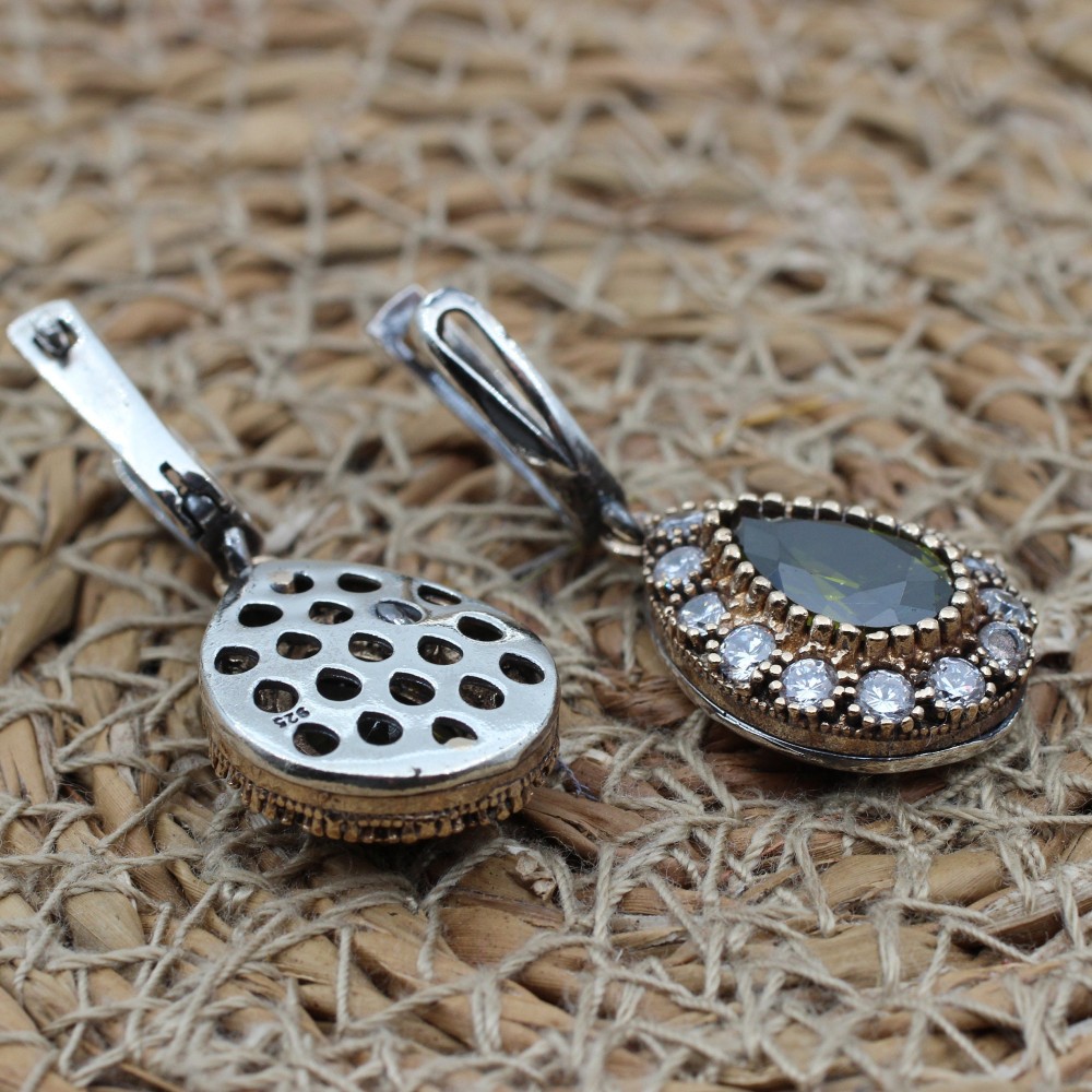 Peridot Ladies Set, Authentic Set, Handmade Set Women, Turkish Handmade, Ladies Jewelry, Earring, Pendant, Ladies Set, 925k Sterling Silver Peridot Ladies Set, Authentic Set, Handmade Set Women, Turkish Handmade, Ladies Jewelry, Earring, Pendant, Ladies Set, 925k Sterling Silver