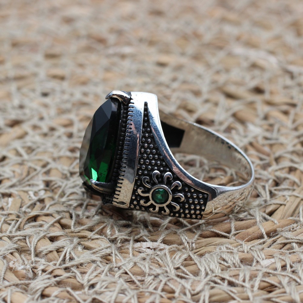 Emerald Men's Ring, Ottoman Men's Ring, Handmade Men's Ring, Turkish Handmade Men's Ring, Men's Jewelry, Gift for Him, 925 Sterling Silver