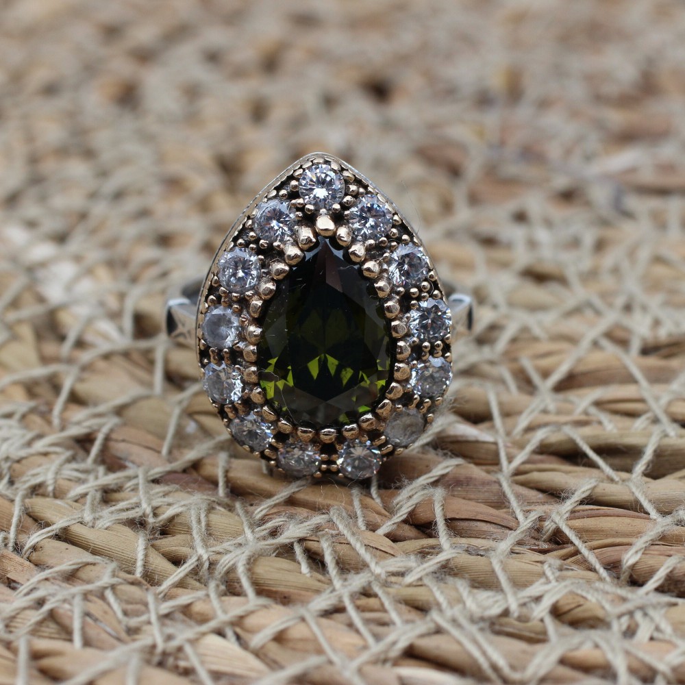 Handmade Women Ring, Peridot Ladies Ring, Turkish Handmade, Ladies Ring, Birthstones Ring, Ladies Ring, 925k Sterling Silver, August Stone,
