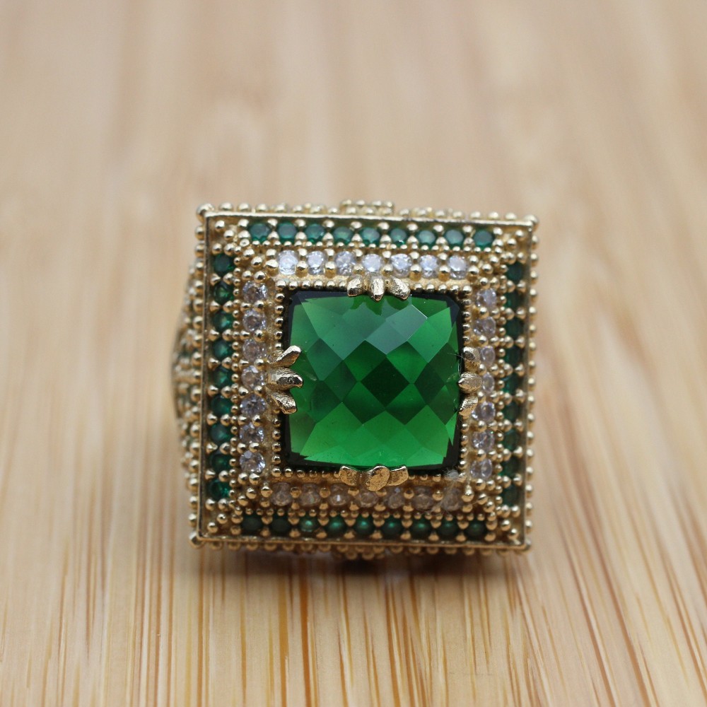 Emerald Set, Authentic Set, Handmade Set Women, Turkish Handmade, Ladies Jewelry Set, Earring, Pendant, Ladies Set, 925k Sterling Silver Emerald Set, Authentic Set, Handmade Set Women, Turkish Handmade, Ladies Jewelry Set, Earring, Pendant, Ladies Set, 925k Sterling Silver